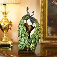 The wedding gift package post couple peacock resin decoration decoration of the modern European style living room Home Furnishing jewelry wedding room decoration