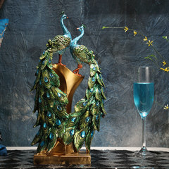 European sweet couple peacock ornaments creative modern Chinese living decoration luxury wedding gift wine