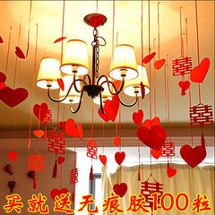 The marriage room decoration bridal wedding decoration products Lahua creative personality Wedding Bridal garlands bedroom ornaments "A" happy heart pendant