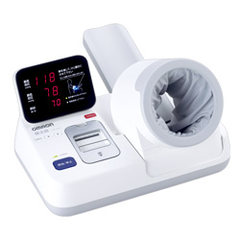 欧姆龙 全自动电子血压计HBP-9020