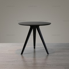 Practical personality small family, black and white originality, Nordic wind, metal legs, elegant round small table Black legs on a white table