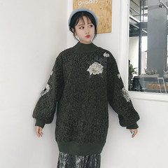 Autumn ladies loose Korean embroidery flower off two splicing in the long sleeved turtleneck Plush dress tide F green