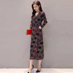 Autumn and winter long sleeved women's new Korean fashion Plaid Dress 2017 spring V collar self cultivation long printing tide 3XL L flower