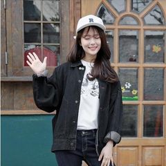 The new version of the Korean version of loose hole BF wind retro jeans jacket washed Black Denim coat female student tide S Black not broken hole 312#