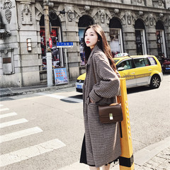 2017 New Winter Hong Kong style retro double breasted coat Long student Maxi Houndstooth wool coat girl S Picture color