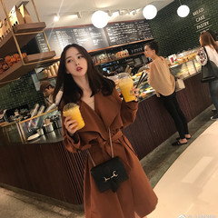 Little deer 2017 new fall women's Korean version of the chic in the long thin waist knee coat coat students tide M spot Caramel color