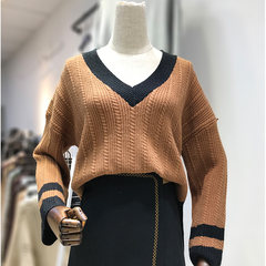 Autumn and winter show slim big code, women's fat sister, fat MM suit, women loose V collar knitted sweater, fake two part skirt Large code XL. Coffee sweater