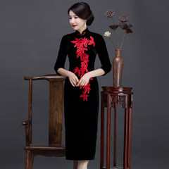 2017 winter middle-aged mother with high-end embroidery elegant velvet cheongsam dress costume daily self-cultivation 3XL Claret