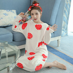 Korean female coral fleece Nightgown in autumn and winter in the long section with cashmere flannel pajamas female lovely thick warm winter M code (80-105) Jin 278# strawberry