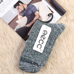 5 pairs of Japanese men stockings Harajuku folk style thick socks cotton socks socks and stockings in male tide Size 35-44 Blackish green