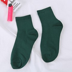 South Korean ins Japanese minimalist white pure wind tube skateboard Harajuku lovers socks cotton socks for men and women Size 35-44 Blackish green