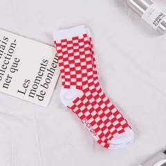 South Korea INS Harajuku street BF wind black and white Checkerboard in tube socks and stockings Zichao Korean couple Size 35-44 Red white lattice