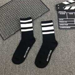Korean socks ulzzang Harajuku tide brand men and women stockings Hello Red Hip Hop Street skateboard socks Size 35-44 Black and white stripes