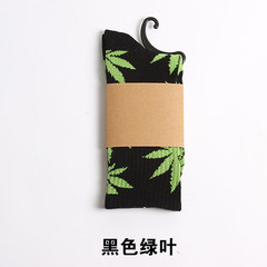 Shipping autumn maple leaf cotton socks and women Street Harajuku lovers personality skateboard stockings Size 35-44 Black emerald green leaves