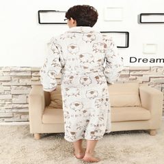Autumn and winter lengthened Home Furnishing thickened hooded bathrobes clothes Nightgown flannel pajamas increase male couple special offer Large code lengthening sheep
