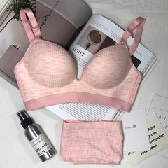 Autumn and winter Korean version, no magnetic, traceless, no steel ring anti shock, gather running, underwear, bra set two sets of women Pink suit 32/70AB cup