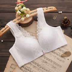 Special offer every day without wheel rim bra gather close Furu adjustable underwear vest type V small chest deep sexy female A82 white 80B/36B