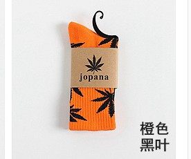 Maple Leaf socks socks male couples socks stockings stockings male basketball and Harajuku Street MS cotton socks tide F Orange red