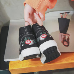In the autumn of 2017 new embroidery canvas shoes female Korean girls leisure shoes all-match Harajuku high to help students tide shoes Thirty-eight black