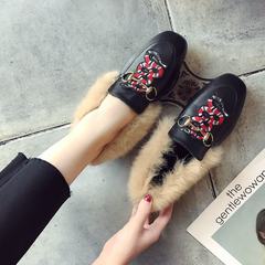 Europe and the United States in the autumn of 2017 new square embroidered flowers flat shoes female metal buckle lazy warm Maomao shoes tide Thirty-eight Black (snake)