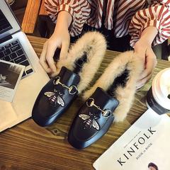 Europe and the United States in the autumn of 2017 new square embroidered flowers flat shoes female metal buckle lazy warm Maomao shoes tide Thirty-eight Black (bee)