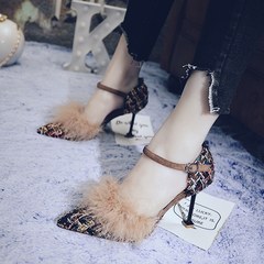 Plaid girls high heels female fine with the fall of 2017 new Korean all-match Plush winter cat documentary pointed shoes Thirty-eight Black gold
