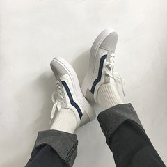 South Korean ulzzang star with a red and white canvas shoes 2017 Korean wind Harajuku female students skateboard shoes laces Thirty-eight White and blue
