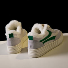 Ladies leisure sports shoes and cashmere leather shoes thick warm winter Korean students thick white shoes shoes Thirty-eight 629 white and green velvet