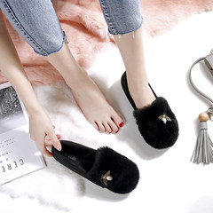 Flat bottom round peas shoes, women cotton velvet shoes, thick soles with plush single shoes, big size women's shoes 41-43 autumn and winter Thirty-three Black new style