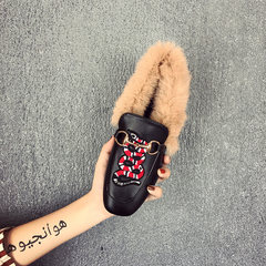 Europe winter Maomao shoes women shoe shoes casual shoes a lazy student rabbit Doudou square ladies shoes Thirty-eight A snake