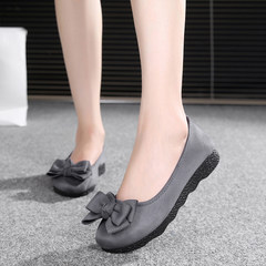 New old Beijing cloth shoes, flat bottom soles, peas shoes, single shoes, fashionable comfortable maternity shoes, black work shoes Thirty-eight gray
