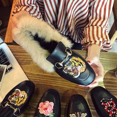 European winter Maomao shoes plus velvet shoes shoes casual shoes a lazy student rabbit Doudou square ladies shoes Thirty-eight Black tiger