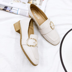 Korean all-match loafer woman 2017 autumn vintage fashion student square small leather shoes with thick shoes Merchandiser Thirty-seven Beige single