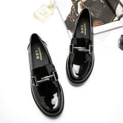 British style shoes with velvet 2017 in autumn and winter the new Lok Fu flat shoes leather shoes, shoes. Thirty-eight black
