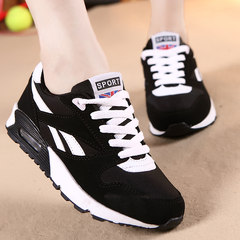 Flat top big women's shoes 4142 big size travel shoes 2017 spring and autumn new style single shoes female sports shoes 40-43 ventilate 38 yards Black and white