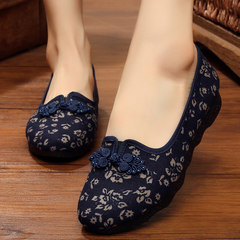 Old Beijing cloth shoes female flat with mother, middle aged and old people shoes, old man embroidered flat bottom grandma shoes big code 41 autumn 43 Thirty-eight Navy Blue