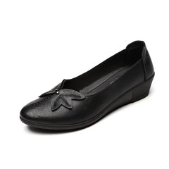Summer middle-aged mother shoes, soft bottom flat heel shoes, middle-aged and elderly women shoes shallow slip, old soles soft sole shoes Thirty-eight Black L03