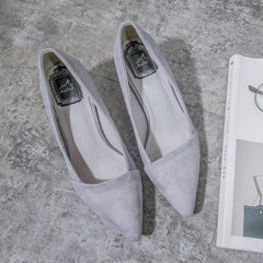 A 20 year old girl with a fine matte black suede pointed high-heeled shoes female student 5cm shoes all-match occupation. Thirty-nine Light grey