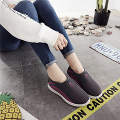 Winter old Beijing shoes women shoes set foot soft bottom shoes with thick warm cashmere mother old cotton boots pedal Thirty-eight A pedal grey women shoes