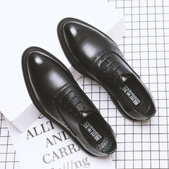 Married male Korean new shoes casual shoes fashion business early autumn pointed code plus velvet shoes. Thirty-eight black