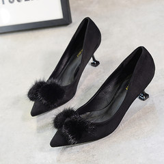 Mink hair bow point fine heel cat and female autumn 2017 new black high-heeled shoes single shoe tide 313233 yards Thirty-five black