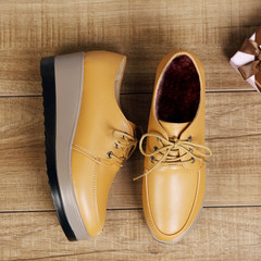 Autumn and winter platform shoes women's shoes plus cashmere casual shoes with leather shoes shoes Po mom British style. Thirty-eight Yellow velvet