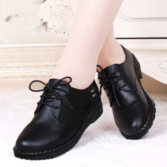 2017 new autumn flat bottom flat heel soft skid, middle-aged women shoes, mother shoes, single shoes, leather shoes Thirty-eight black