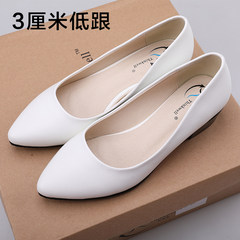 Women's shoes are black, flat and sharp, easy to slip, comfortable to wear, low to heel, little shoes to go to work, single shoes Thirty-eight white