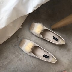 New winter furry shoes velvet mink fur ball square retro shallow mouth with low flat Doug shoes Thirty-eight Beige