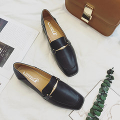Square thick with 2017 New England small leather shoes in the spring and autumn all-match low heeled shoes. Doug le fu shoes Thirty-eight black