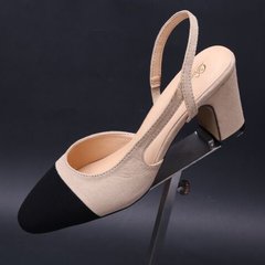 2017 new small fragrant thick shoes Asakuchi documentary color suede shoes in all-match square heels Thirty-eight Air heel after rice fleece