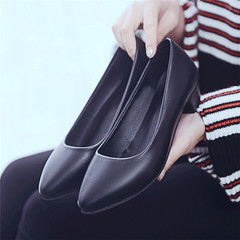 Spring soft shoes black shoes high-heeled shoes with occupation female tooling commuter airline stewardess formal dress shoes Forty-one Black coarse heel 3cm skid proof bottom