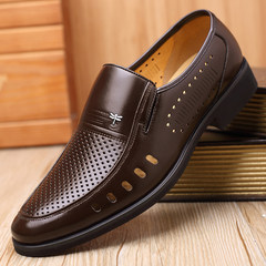 Men's leather shoes leather shoes with black velvet dress winter business head size old dad leisure shoes Thirty-eight Brown Sandals