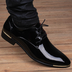 Autumn men's English Korean version of pointed suede shoes, leather business increase 6cm bright face casual men's shoes Thirty-eight Black glossy surface does not increase